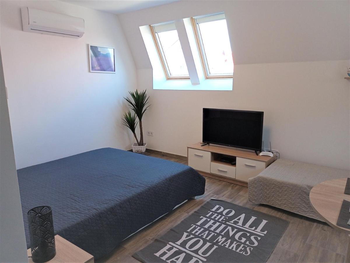 Szellorozsa Apartman Фоньод Экстерьер фото